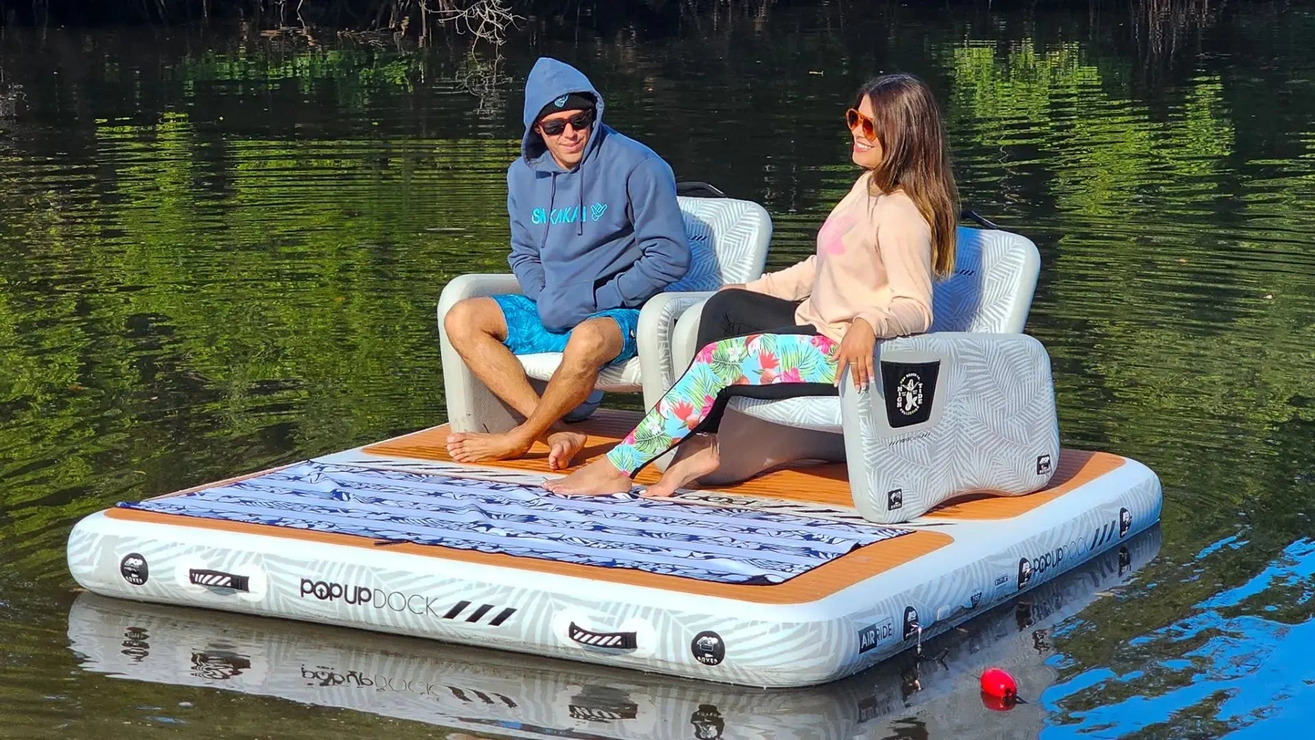 Best Inflatable Docks for Family Adventures: Comprehensive Guide to Safety, Setup, and Accessories
